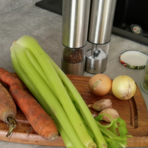 Naminis Kaulų Buljonas